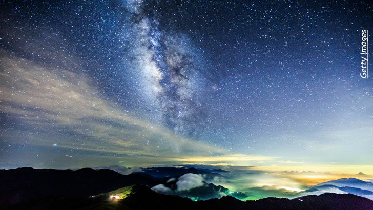 Dark Galaxy, Animal Mutilations, & ET Encounter