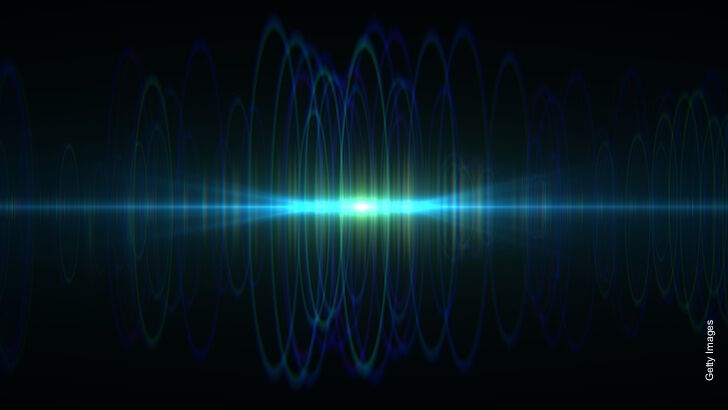 The Multiple Wave Oscillator