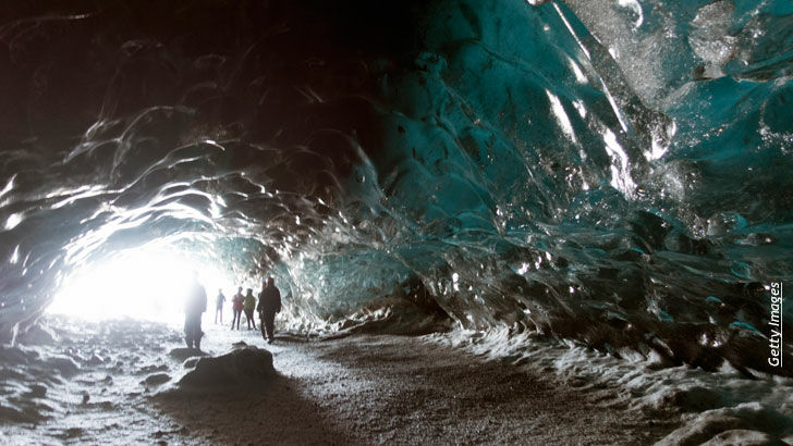 Space News/ Giant Crystals